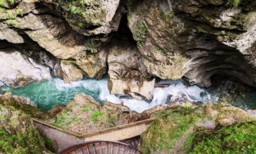 Natural Wonders: Liechtensteinklamm & Zell am See